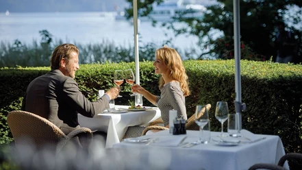 seepark-das-restaurant-am-mittag-terrasse.jpg