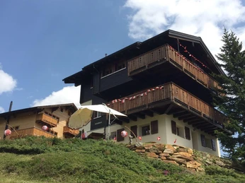 Aussenansicht, Sommer