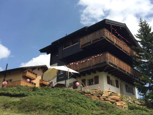 Aussenansicht, Sommer