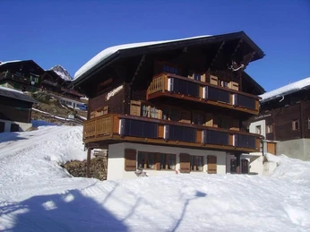 PICT0815, aussenansicht winter