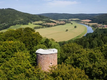 Lufbild Bramburg in der Erlebnisregion Hann. MündenAerial view of Bramburg Castle in the Hann. Münden adventure regionLuftfoto af Bramburg Slot i eventyrregionen Hann. MündenLuchtfoto van kasteel Bramburg in de belevenisregio Hann. Münden