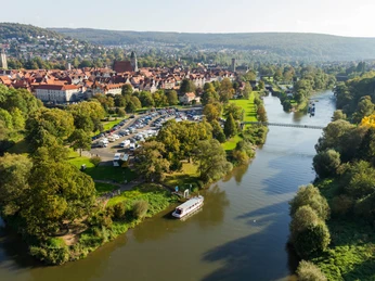 Blick auf den Zusammenfluss von Werra und Fulda, Insel Tanzwerder Blick auf den Zusammenfluss von Werra und Fulda, Insel Tanzwerder