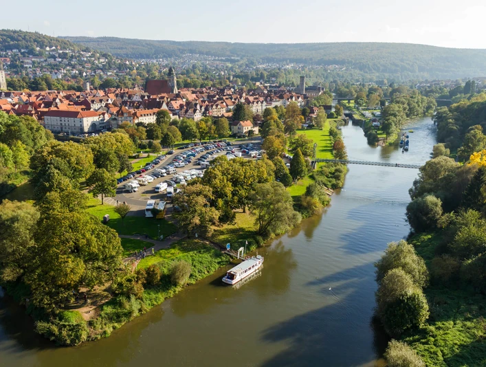 Blick auf den Zusammenfluss von Werra und Fulda, Insel Tanzwerder Blick auf den Zusammenfluss von Werra und Fulda, Insel Tanzwerder