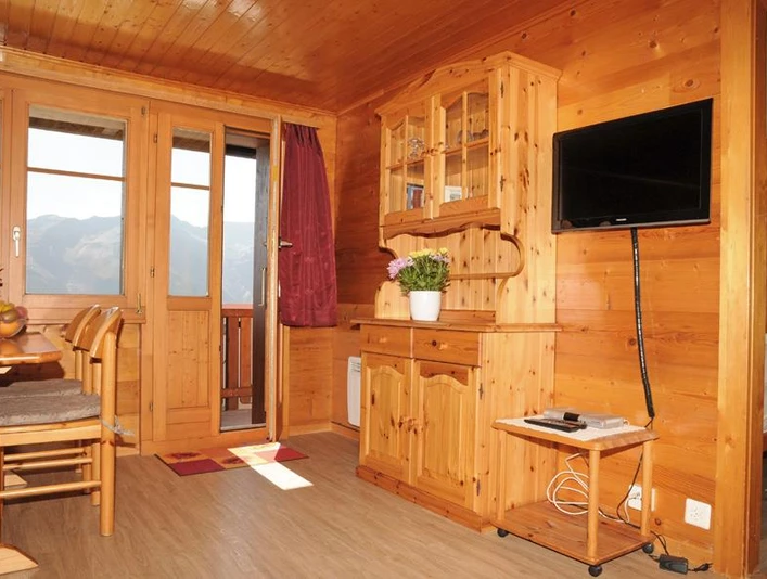 Chalet Thymian 1. Stock West - Wohnzimmer