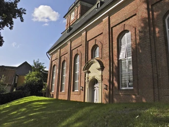 St. Petri zu Osten am Deich - Der Ortsheimatpfleger Frank Auf dem Felde