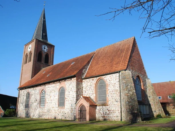 Evangelische Simultankirche Sankt Fabian Ringstedt