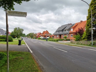 Schwarzer Weg