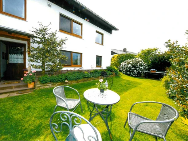 Ferienwohnung Am Königshof, Garten Ferienwohnung Am Königshof, Garten