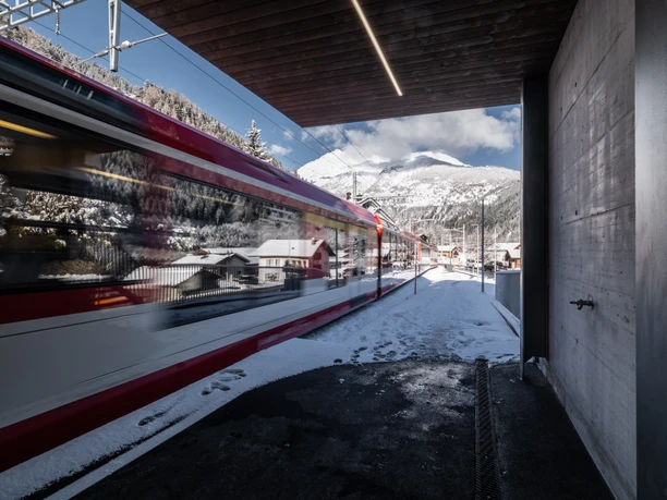 ÖV-Hub in Fiesch in der Aletsch Arena ÖV-Hub in Fiesch in der Aletsch Arena
