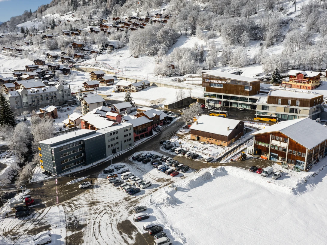 ÖV-Hub in Fiesch in der Aletsch Arena