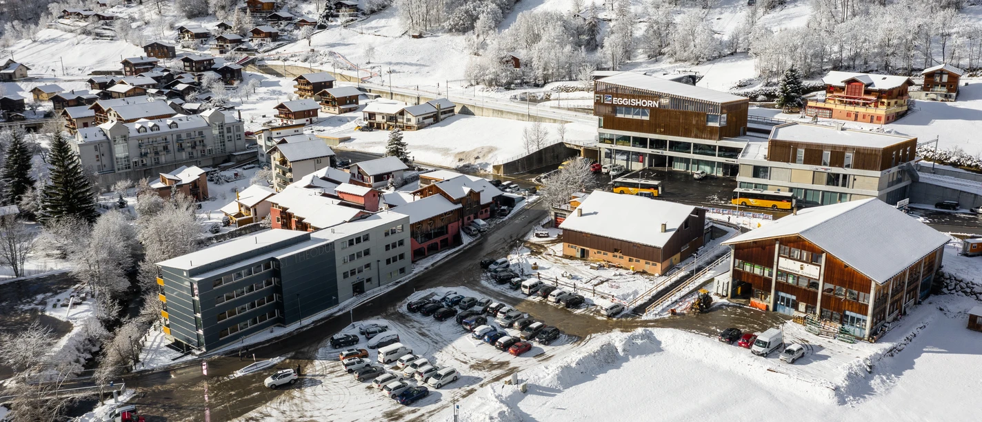 ÖV-Hub in Fiesch in der Aletsch Arena