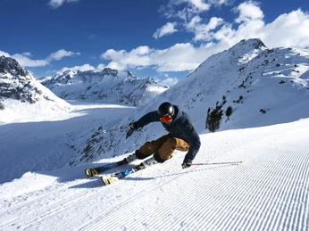 Carver am Grossen Aletschgletscher