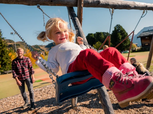 Spielplatz Aletschpark auf der Riederalp in der Aletsch Arena Spielplatz Aletschpark auf der Riederalp in der Aletsch Arena