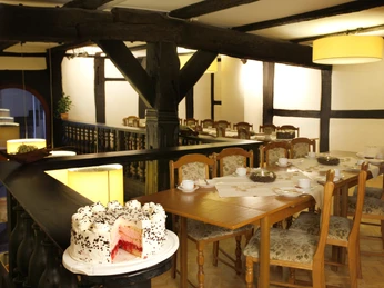 Altstadt-Café_Kaffeetafel altstadt-cafe-kaffeetafel