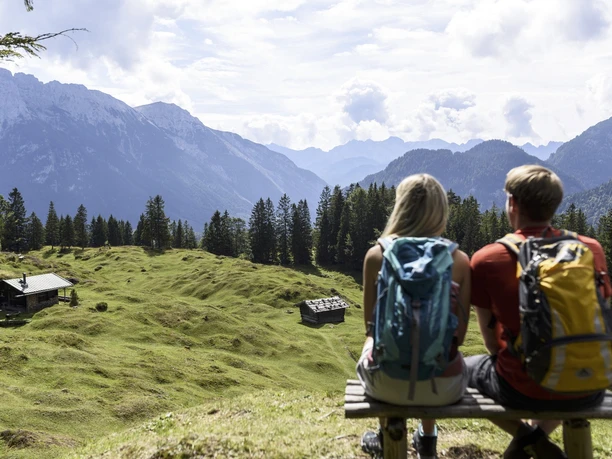 Aussicht am Kranzberg in Mittenwald genießen