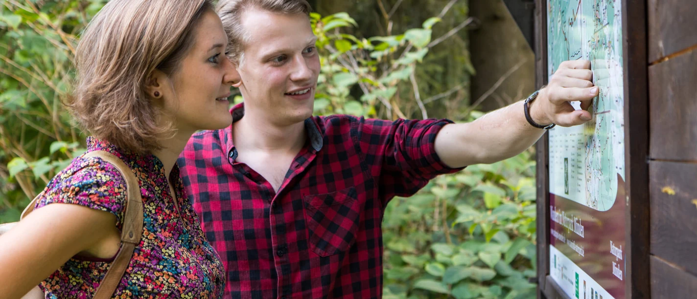 Wandelen met z'n tweeën in natuurpark Münden