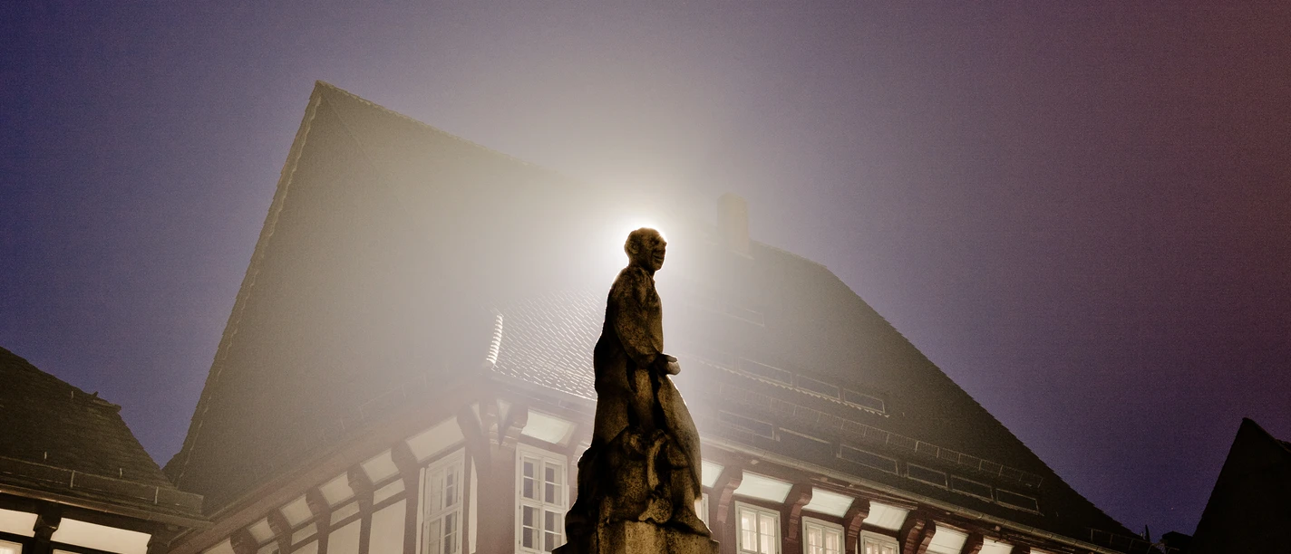 Till Eulenspiegel-Brunnen_Nacht til-eulenspiegel-well-night