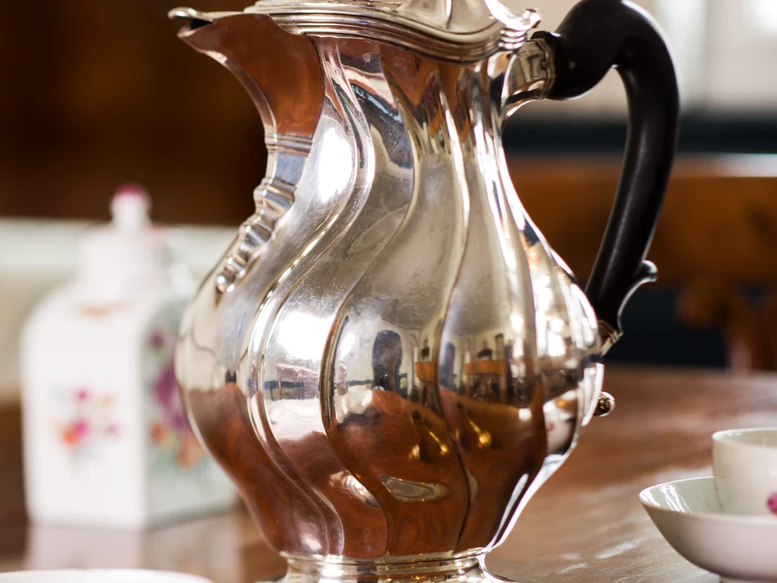 Kranichhaus - Silberkanne - Kirk Dahmke.png