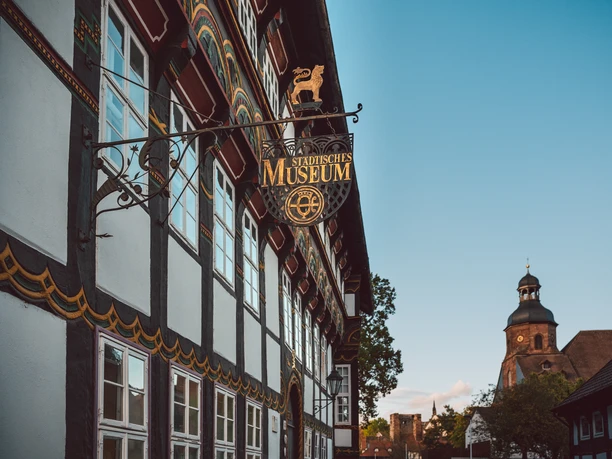 stadt-museum-mit-radhaus_stiftskirche