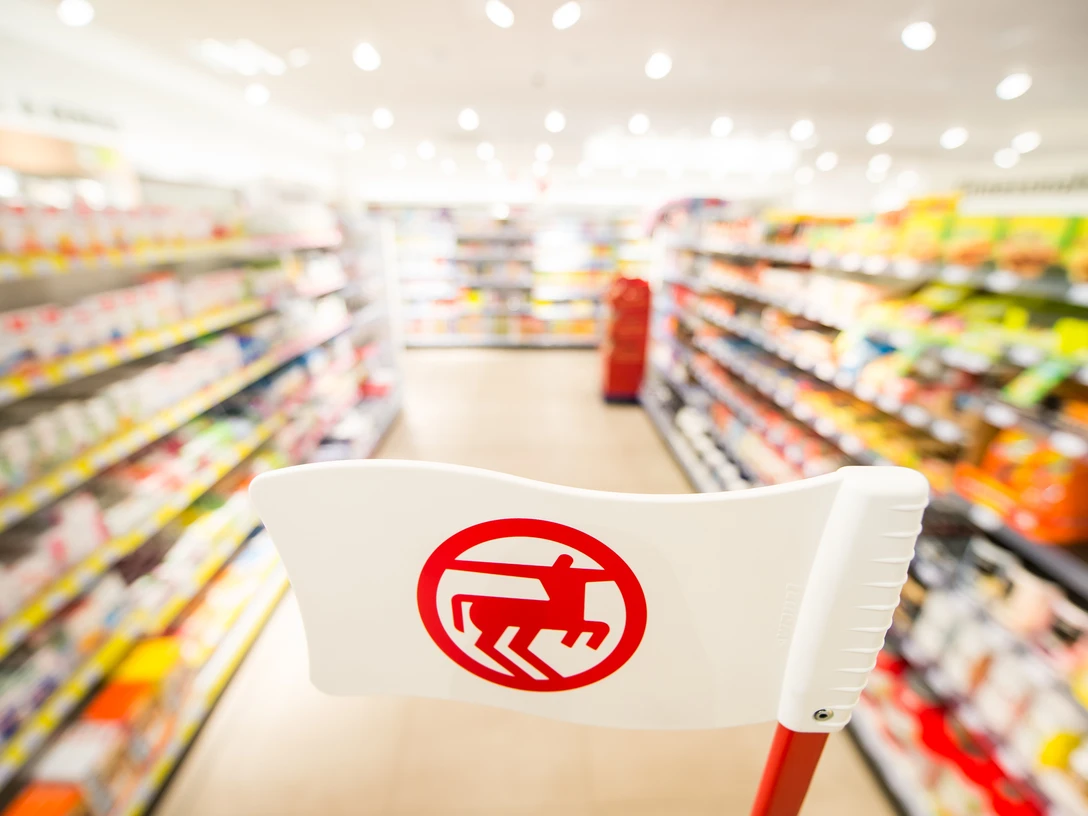 Rossmann Drogeriemarkt Rossmann Drogeriemarkt Weiden, Robert-Bosch-Str. 3 aufgenommen am Mittwoch (09.11.16) in Weiden. Foto: Joerg Koch/ Getty Images for Rossmann joerg@joergkochfoto.de; +49-175-1815173;