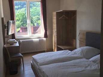 Hotel Fulda, Doppelzimmer, Hann. MündenHotel Fulda, double room, Hann. MündenHotel Fulda, dobbeltværelse, Hann. MündenHotel Fulda, tweepersoonskamer, Hann. Münden