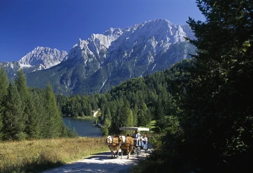 Kutschfahrt am Lautersee in Mittenwald