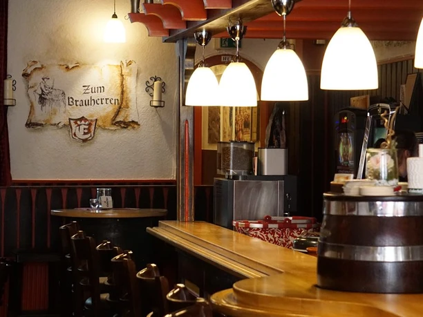 zum-brauherren-bar area
