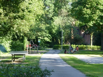 garten-der-generationen-im-stiftsgarten-fitnessgeraete garten-der-generationen-im-stiftsgarten-fitnessgeraete