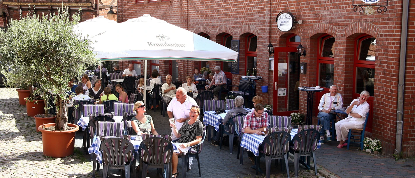 Bei Kosta Bei Kosta Außenterasse