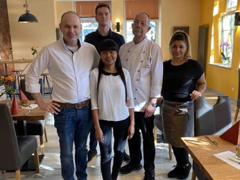 celle-restaurant-labrasserie-team.jpg