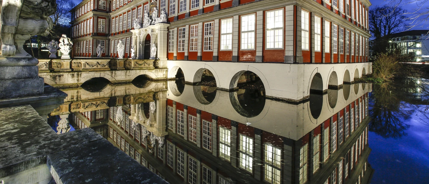 Schloss Wolfenbüttel Seitenansicht Schlossgraben Wolfenbüttel