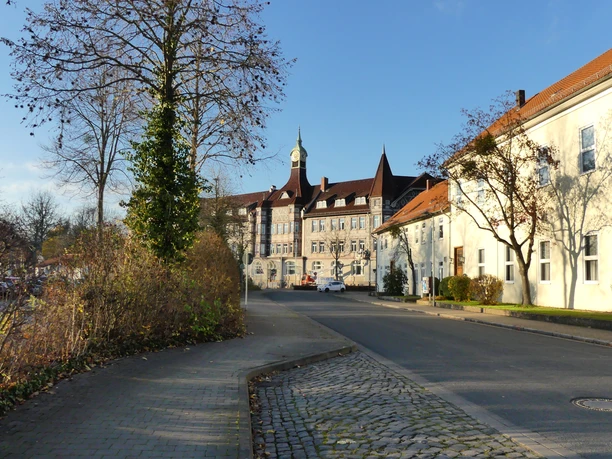 Busparkplatz Köppenweg/Neues Rathaus busparkplatz-koeppenweg-neues-rathaus