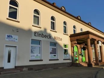 Bahnhof Einbeck Mitte_Bahnhofsgebäude bahnhof-einbeck-mitte-bahnhofsgebaeude