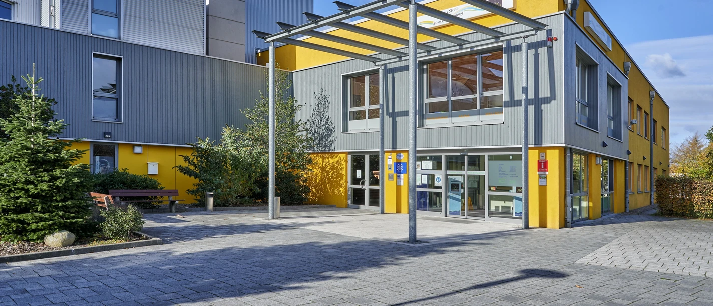 Eingang Touristinformation.jpg