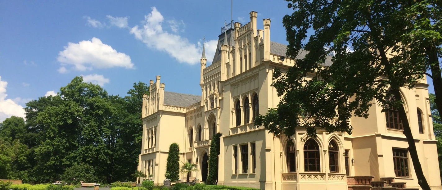 Schloss Evenburg The picture shows the exterior view of Evenburg Castle