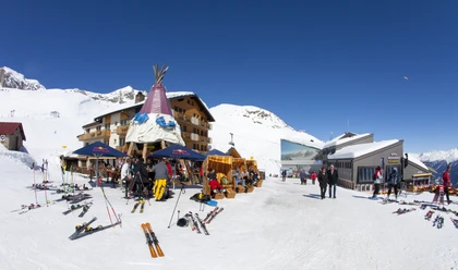 Apres-Ski auf der Fiescheralp in der Aletsch Arena