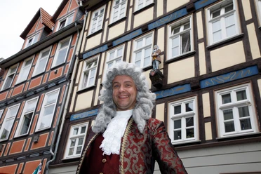 Hann. Muenden_Hausfassade_Sterbehaus Doktor Eisenbart.jpg