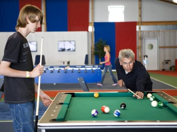 Satz & Spiel - Billard Satz & Spiel - Billard