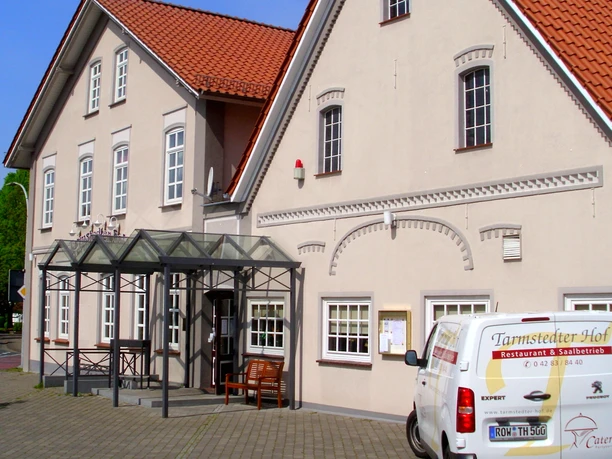 Der Tarmstedter Hof in der Ortsmitte von Tarmstedt Der Tarmstedter Hof in der Ortsmitte von Tarmstedt