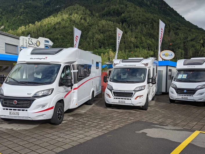 top-camp-interlaken-camper-aussenaufnahme.jpg