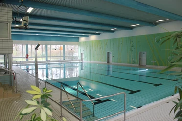 Hallenbad-Augustinum
