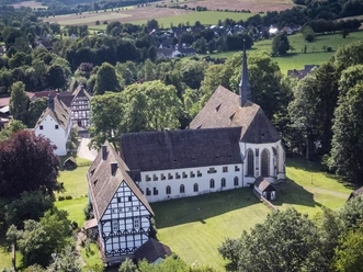 Luegde_Kloster_Falkenhagen.jpg