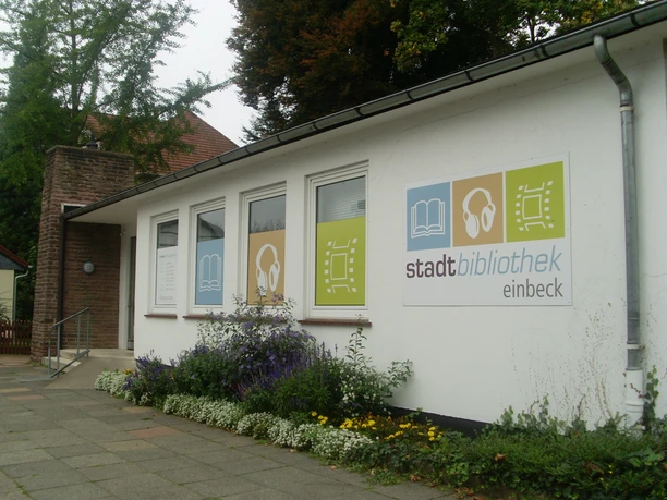 stadtbibliothek-einbeck-exterior view