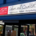 Werbeschild von TSM in Wolfenbüttel