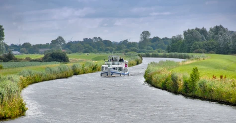 MS Stadt Aurich on the Ems Jade Canal towards Emden