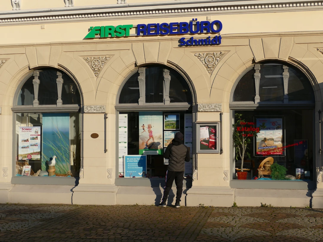 FirstReisebuero.JPG First Reisebüro am Stadtmarkt