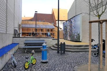 Spielplatz Lange Brücke spielplatz-lange-bruecke