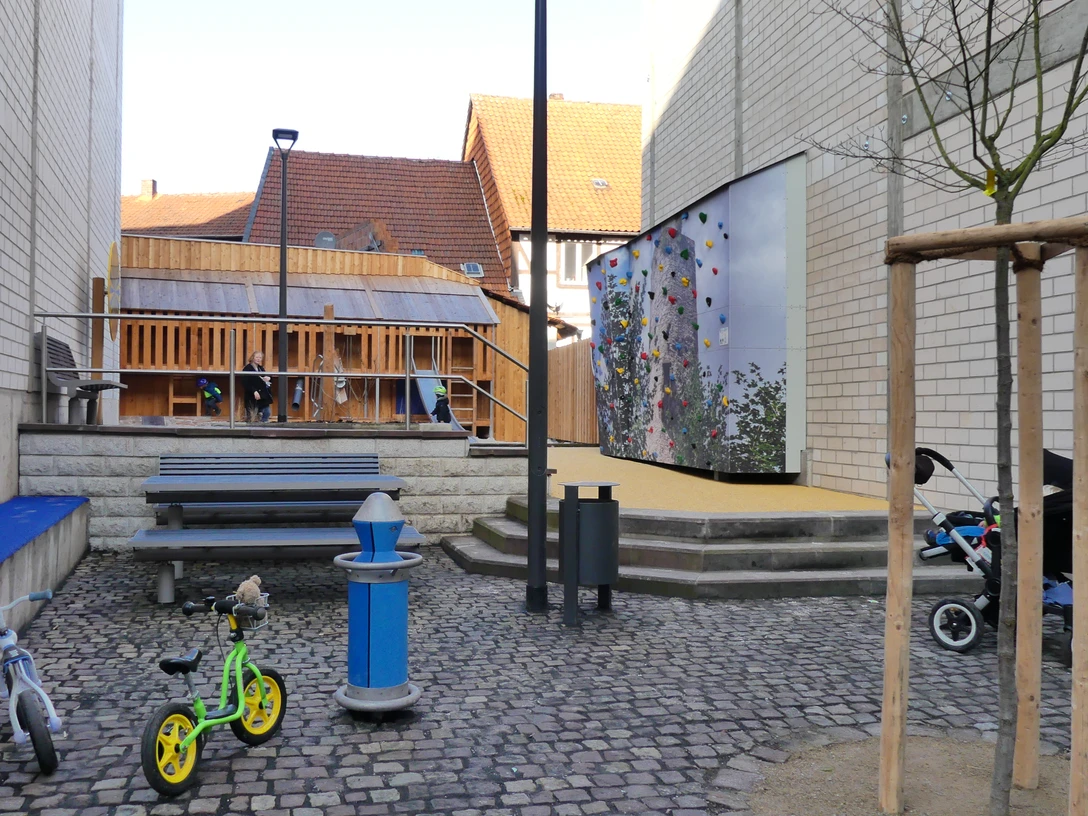 Spielplatz Lange Brücke spielplatz-lange-bruecke