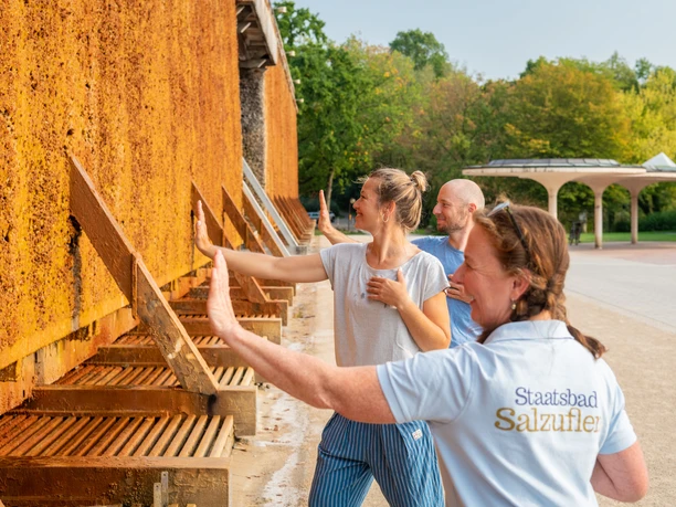 Atemgymnastik an den Gradierwerken in Bad Salzuflen Atemgymnastik an den Gradierwerken