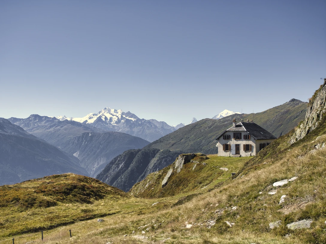 Die Villa Tyndall wurde vom irischen Physiker und Alpinisten John Tyndall erbaut. Die Villa Tyndall wurde vom irischen Physiker und Alpinisten John Tyndall erbaut.